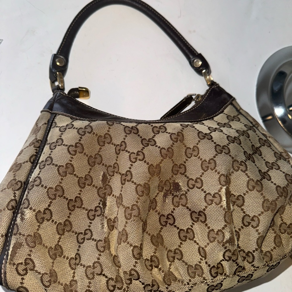 VINTAGE GUCCI Handbag - Picture 4 of 13